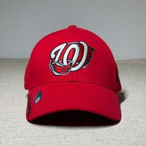 Washington Hilltoppers Russell hat